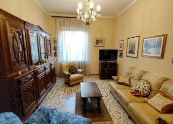 Salone - Quadrilocale via Luigi Negrelli, Cuneo (zona Centro) - foto 6