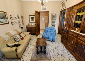 Salone - Quadrilocale via Luigi Negrelli, Cuneo (zona Centro) - foto 7