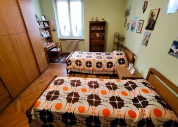 Camera da letto - Quadrilocale via Luigi Negrelli, Cuneo (zona Centro) - foto 12