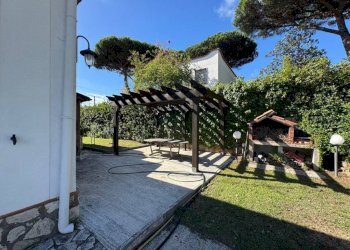 Giardino - Villa via delle Ginestre, Anzio - photo 5