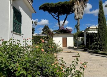 Giardino - Villa via delle Ginestre, Anzio - photo 8