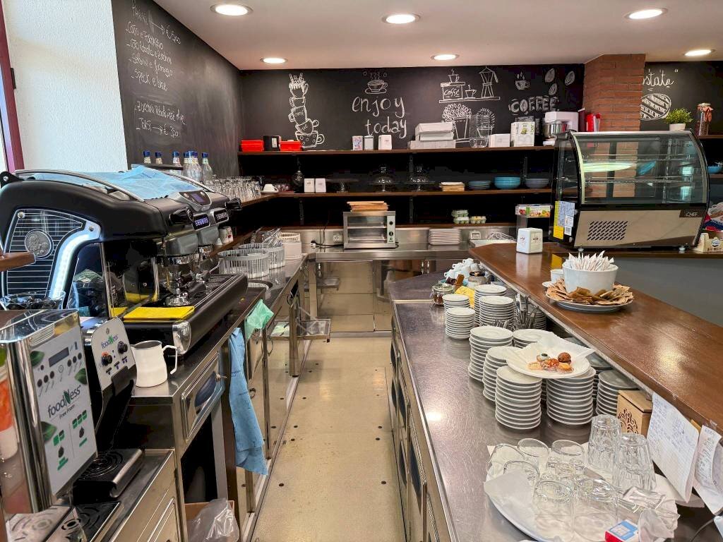 Interno non residenziale - Cafeteria - Cold Bar Perosa Argentina - photo 2