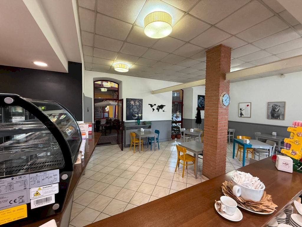 Interno non residenziale - Cafeteria - Cold Bar Perosa Argentina - photo 3