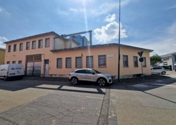 Facciata - Capannone via Privata Polonia, Milano - foto 2