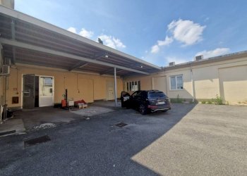 Cortile interno - Capannone via Privata Polonia, Milano - foto 6