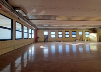 Interno non residenziale - Capannone via Antonio Meucci, Pregnana Milanese - foto 4