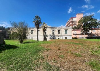 Giardino - Villa via Madonna della Salute, Portici - foto 19