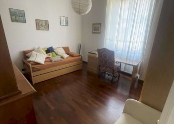 CAMERA1 - Appartamento VIA OBERDAN, Genova (zona Nervi) - foto 13