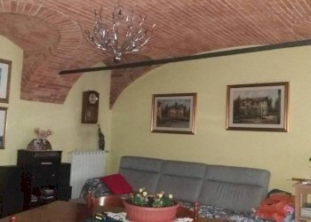 Salone - Rustic via Camillo Benso di Cavour, 29, Castellinaldo d'Alba - photo 7