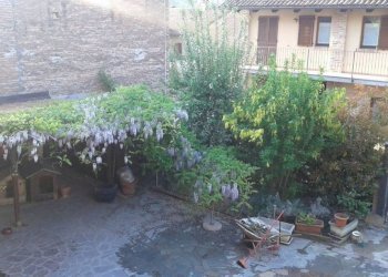 Cortile interno - Rustic via Camillo Benso di Cavour, 29, Castellinaldo d'Alba - photo 32