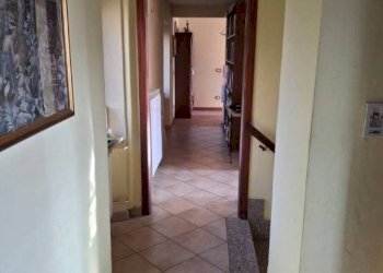 Corridoio - Rustic via Camillo Benso di Cavour, 29, Castellinaldo d'Alba - photo 45