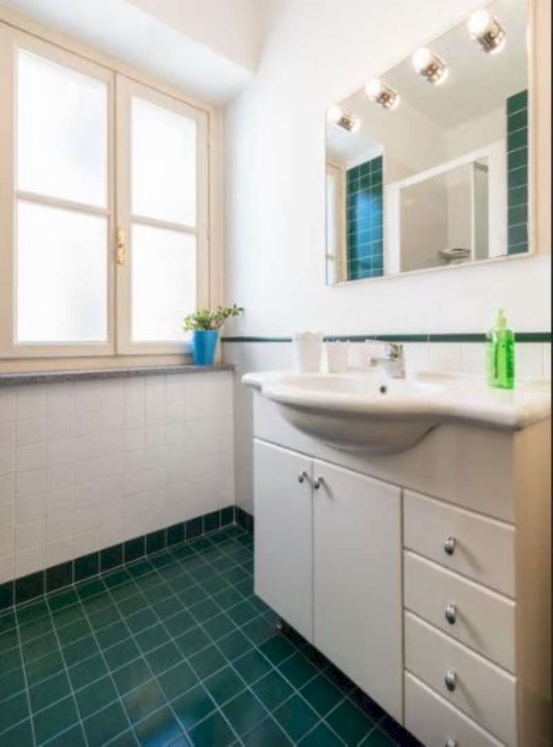 bagno 1d\'\' - Bilocale corso Cairoli, 26/2, Torino (zona Centro) - foto 3