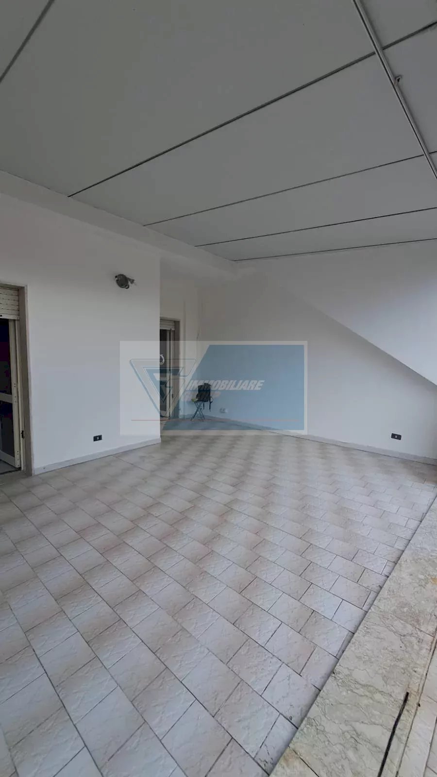 Four-room apartment Floridia - photo 2