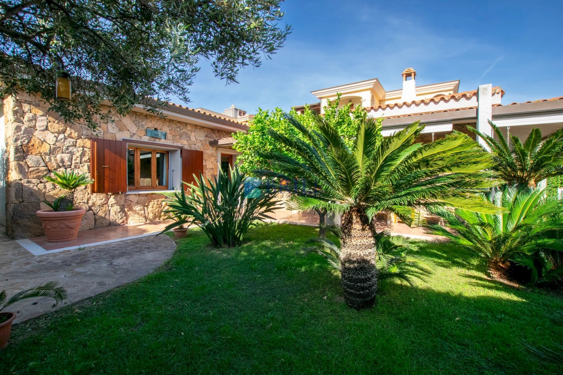 Independent house Via Friuli, Olbia - photo 1