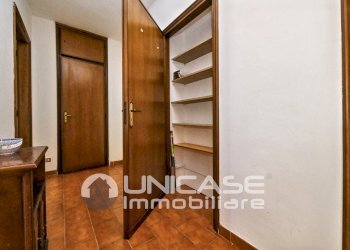 Corridoio - Bilocale via Vigna, 5, Torre Pellice - foto 11