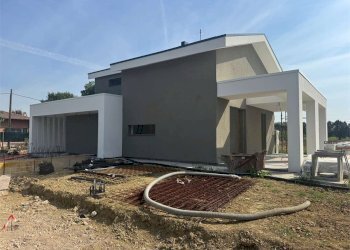 Villa Castelnuovo Rangone - foto 1
