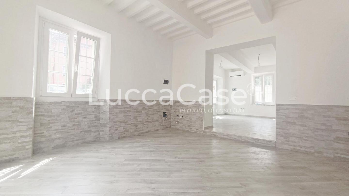 Commercial Premises Massarosa - photo 3