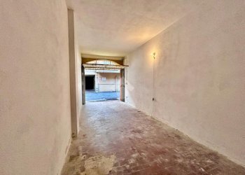 Box Via cavour, Andora - foto 8