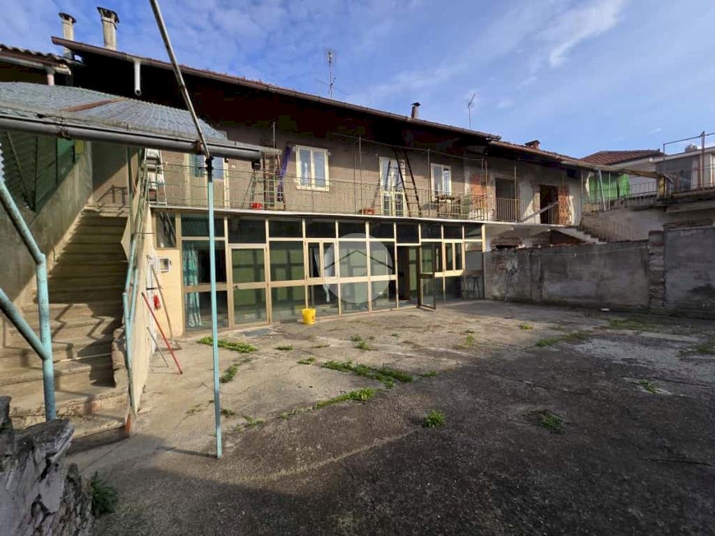 Villa Via S. Martino, Montanaro - photo 1
