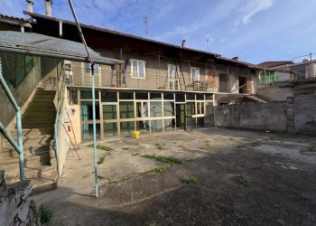 Villa Via S. Martino, Montanaro - foto 4