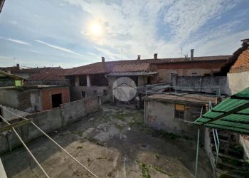 Villa Via S. Martino, Montanaro - foto 8