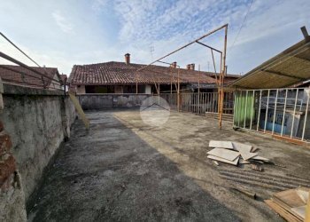 Villa Via S. Martino, Montanaro - foto 24