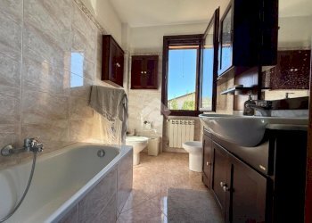 Quadrilocale Via Alta Vecchia, Sarzana - foto 14