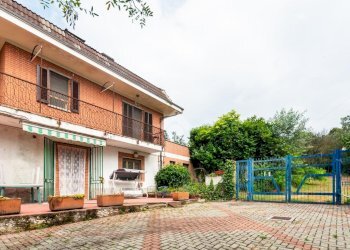 Semi-detached house Via s. salvatore, Moriondo Torinese - photo 24