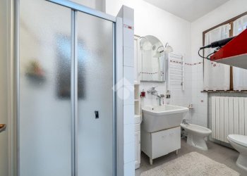 Casa indipendente Via XXV Aprile, Castelnovo di Sotto - foto 10