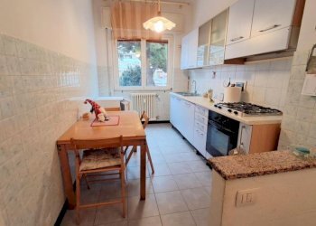 Trilocale Savona (zona La Rusca) - foto 2