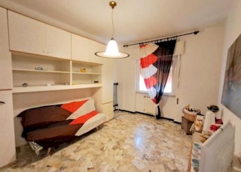 Trilocale Savona (zona La Rusca) - foto 6