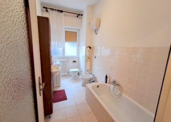 Trilocale Savona (zona La Rusca) - foto 20