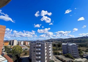 Foto 1 - Three-room apartment via Pilotti, Teramo - photo 1