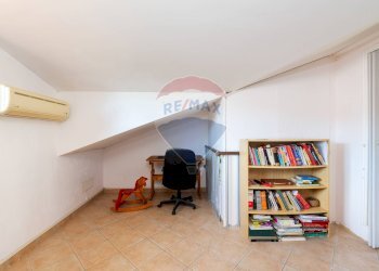 Ufficio - Terraced Villa via la forcella
 
18, Riano - photo 25