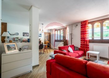 Soggiorno - Villa Via Tommaso Natale
 
93/E, Palermo - foto 23