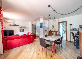 Sala da pranzo - Villa Via Tommaso Natale
 
93/E, Palermo - foto 24