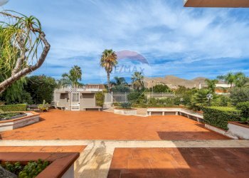 Terrazza - Villa Via Tommaso Natale
 
93/E, Palermo - foto 33