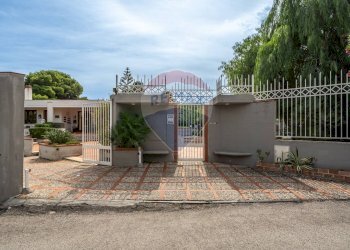 INGRESSO PRINCIPALE - Villa Via Tommaso Natale
 
93/E, Palermo - foto 37