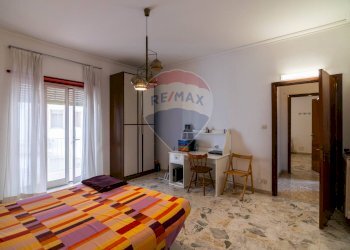 Camera / camera da letto - Appartamento via canfora
 
33, Catania - foto 15