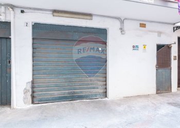 Edificio all\'aperto - Appartamento via canfora
 
33, Catania - foto 25