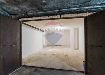 Box - Appartamento Via Consoli
 
60/A, Nicolosi - foto 29