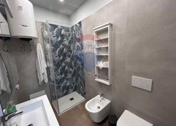 Bagno - Bilocale Via Recupero
 
76, Catania - foto 10