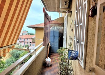 Balcone - Quadrilocale VIA MARIANI
 
44, Catania - foto 12