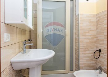 Bagno - Bilocale Via Plebiscito
 
67, Catania - foto 18