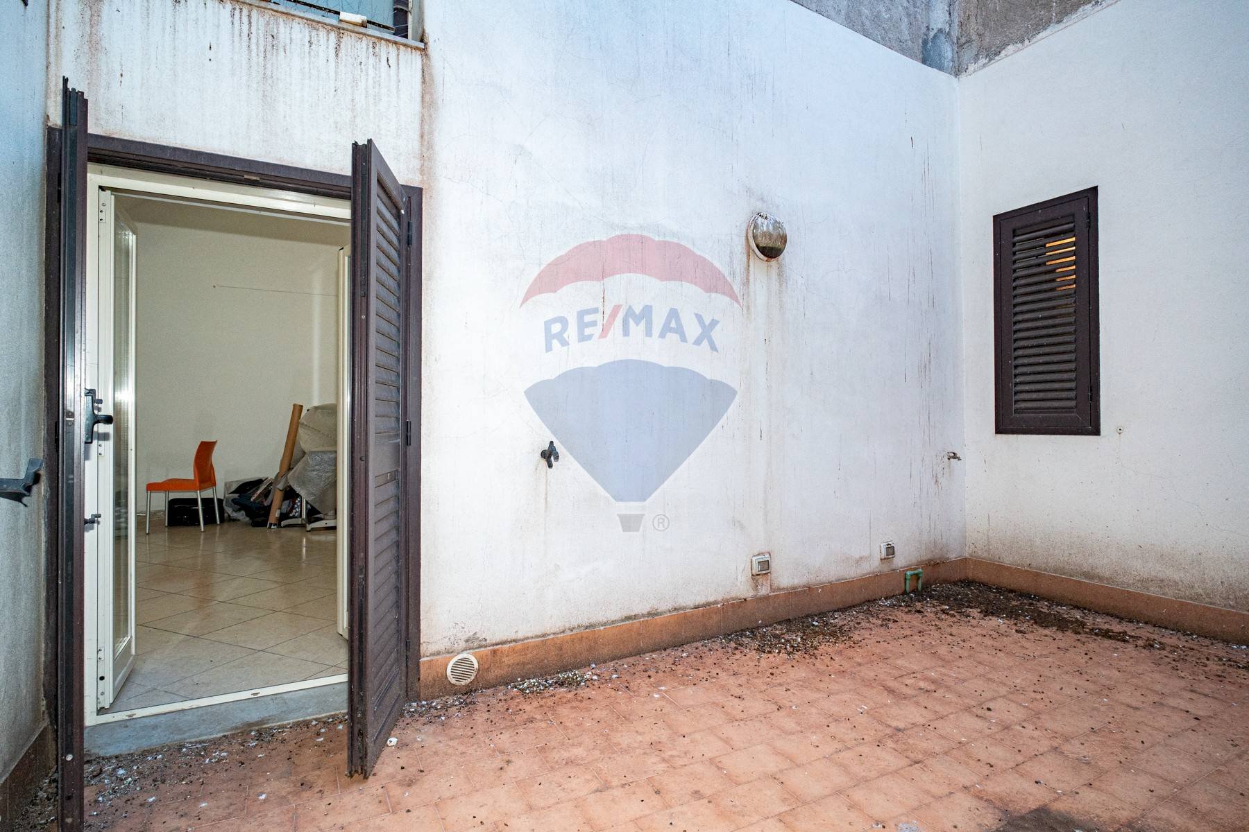 Terrazza - Negozio via circumvallazione
 
503, Paterno - foto 3