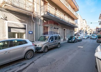 Edificio all\'aperto - Negozio via circumvallazione
 
503, Paterno - foto 25