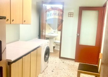 Lavanderia - Casa indipendente Via Ciro Menotti
 
4, Francavilla di Sicilia - foto 8