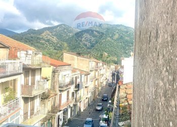 Edificio all\'aperto - Casa indipendente Via Ciro Menotti
 
4, Francavilla di Sicilia - foto 31