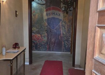 Hall / corridoio - Villa via vincenzo bellini
 
7, Bronte - foto 14