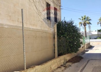 Edificio all\'aperto - Villa via baia dorica
 
23, Vittoria - foto 29